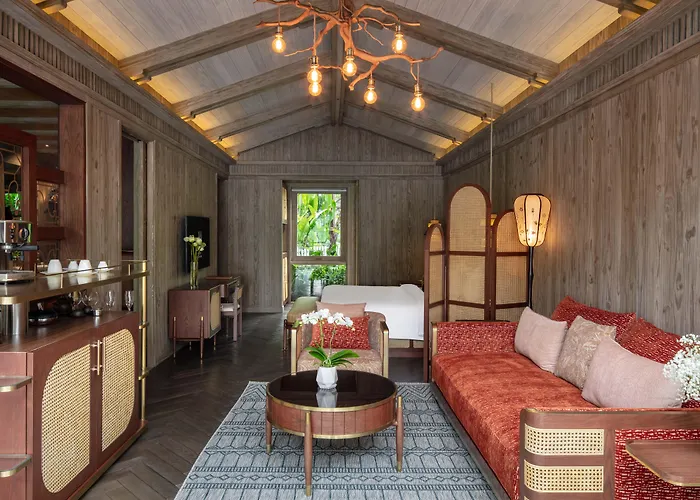 Golf hotel: An Lam Retreats Saigon River