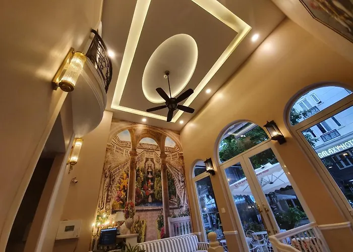 Saigon By Night Luxury Hotel